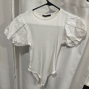 Zara White Puff Sleeve Top